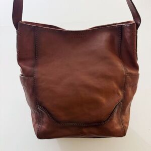 Frye Leather Side Pocket Hobo Bag in Cognac